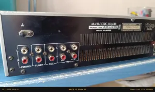 Amplificador Akai AM-U210 Vintage