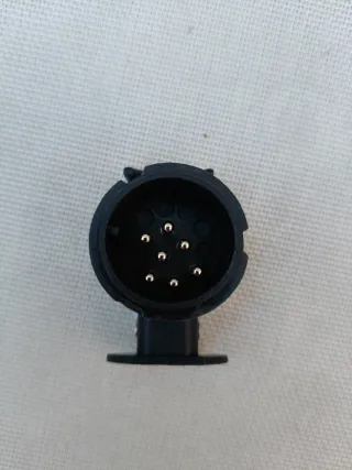 Adaptador 13 a 7 pines para vehículo