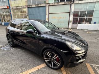 Porsche Cayenne Turbo 500cv