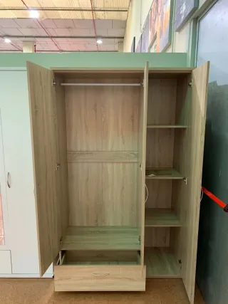 Armario 3 puertas con espejo