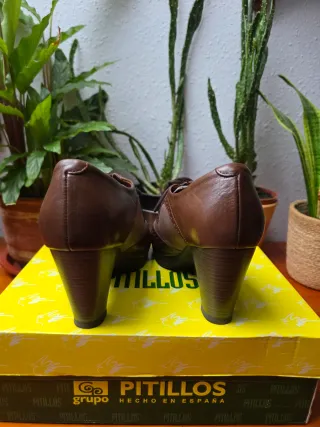 Botines Pitillos Talla 37 Marrones y Beige