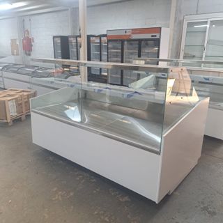 Vitrina expositora refrigerada a medida