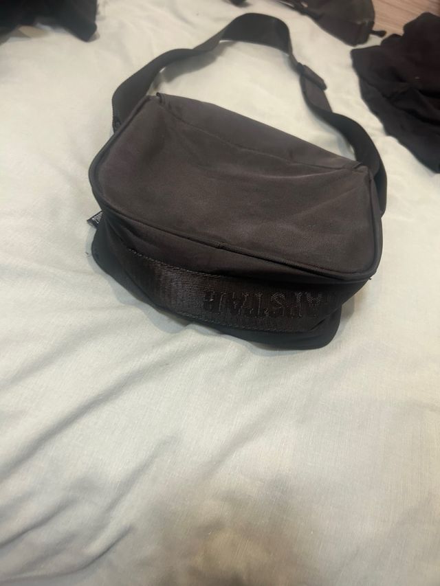 Riñonera Trapstar Negra