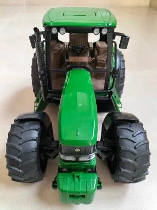 TRACTOR John Deere (Réplica).