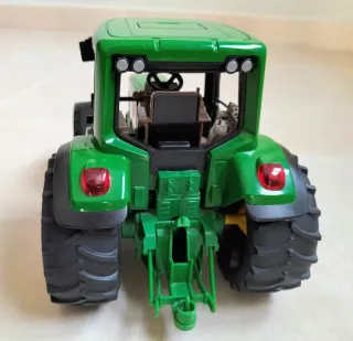 TRACTOR John Deere (Réplica).