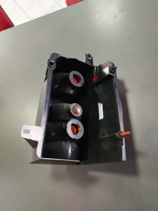 Piloto trasero Jeep G. Cherokee ZJ/ZG Izquierdo