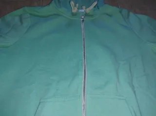 Sudadera con capucha y cremallera