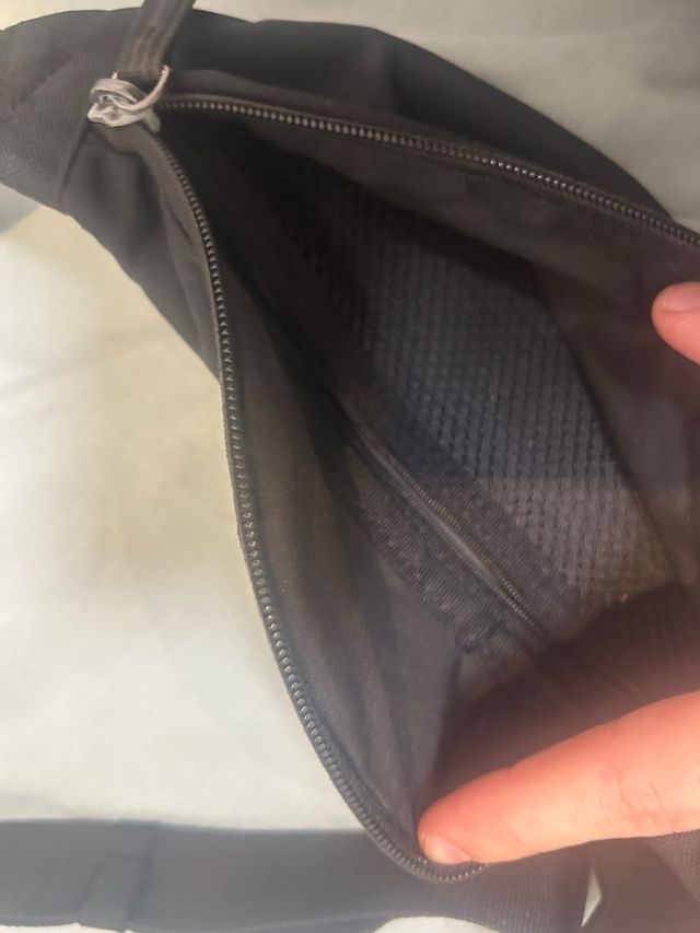 Riñonera Nike Negra