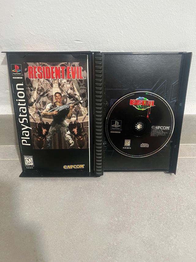Resident Evil Long box PSX