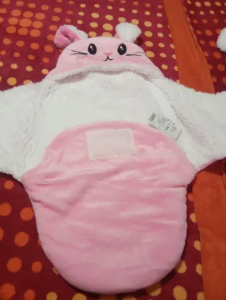 Saco rosa conejito para bebé