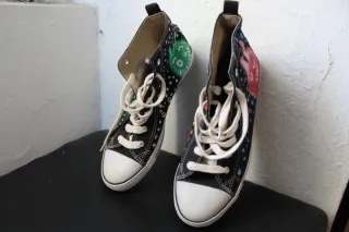 Zapatillas tipo Converse pintadas a mano Talla 42