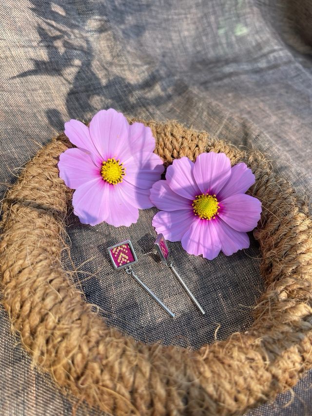 Pendientes artesanales tela batik Filipinas