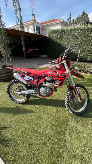 GasGas 250 2024