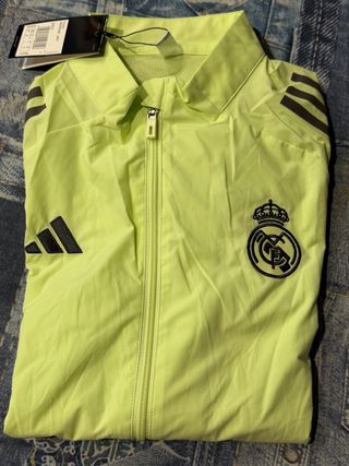 Chandal Chubasquero Real Madrid Adidas Talla M
