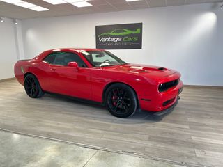 DODGE CHALLENGER SRT8