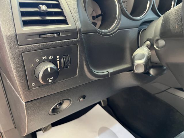 DODGE CHALLENGER SRT8