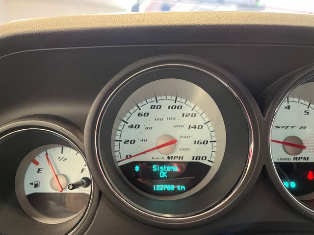 DODGE CHALLENGER SRT8