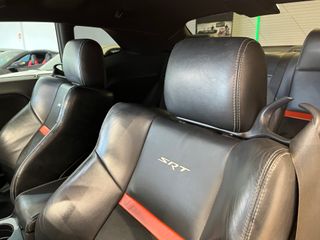 DODGE CHALLENGER SRT8