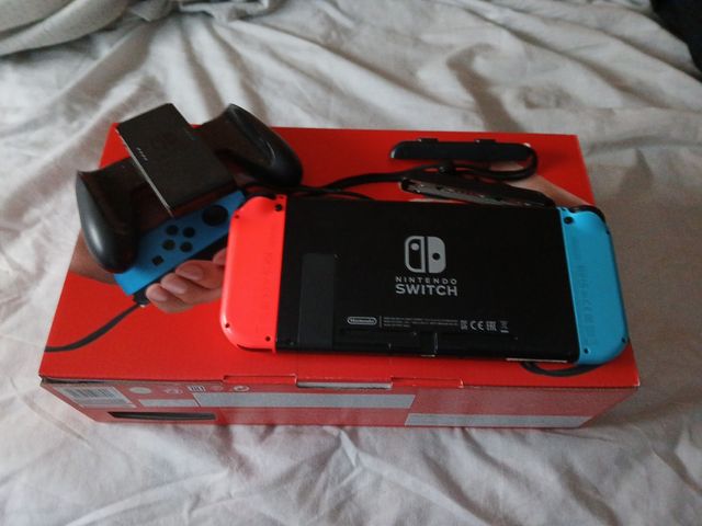 Nintendo Switch + Juegos