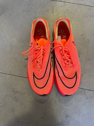 Nike ZoomX Streakfly Talla 47.5 Naranja
