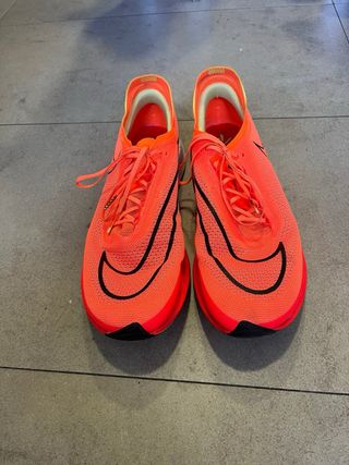 Nike ZoomX Streakfly Talla 47.5 Naranja