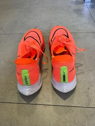 Nike ZoomX Streakfly Talla 47.5 Naranja
