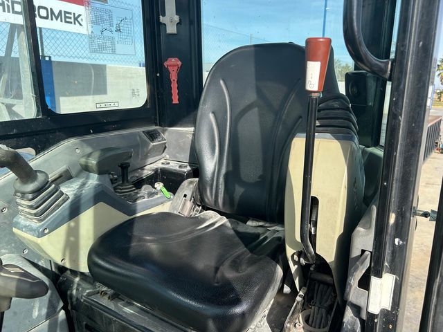 MINIEXCAVADORA SANY SY50U