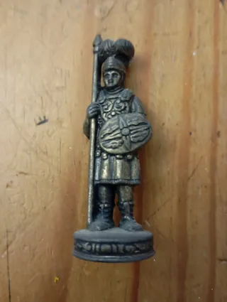 Miniatura em bronze - figura masculina