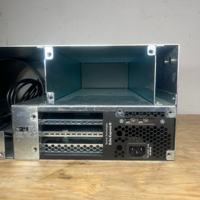 Sonnet Rack Mac Pro 6.1