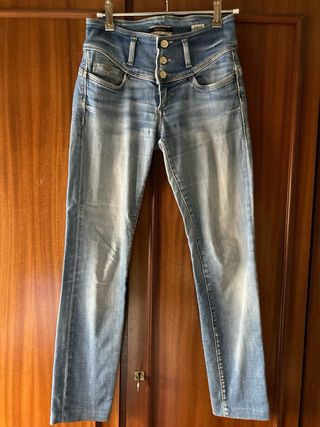 Pantalón vaquero Salsa Push Up