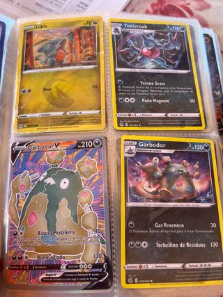 Álbum Cartas Pokémon Espada y Escudo mas cartas
