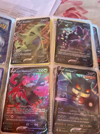 Álbum Cartas Pokémon Espada y Escudo mas cartas