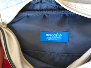 Bolso Adidas blanco y rojo