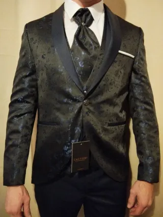 Abito da sposo marca Cautieri, nuovo mai indossato