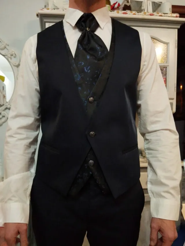 Abito da sposo marca Cautieri, nuovo mai indossato