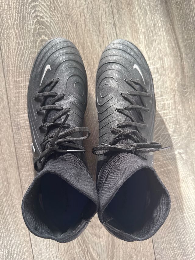 Botas de fútbol Nike negras Talla 42,5 CYCLONE 360