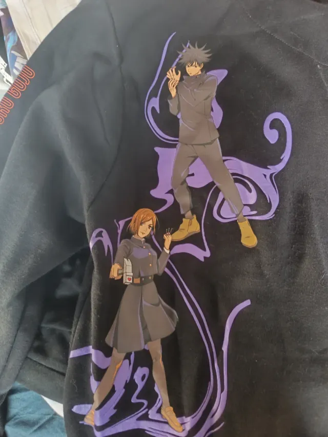 Sudadera Jujutsu Kaisen Primark Negra