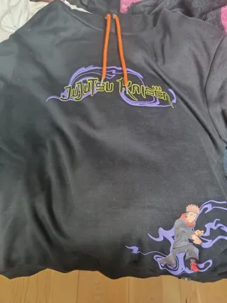Sudadera Jujutsu Kaisen Primark Negra