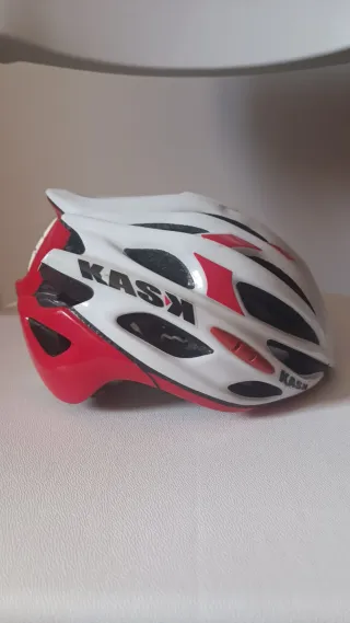 Casco Kask Mojito Blanco y Rojo