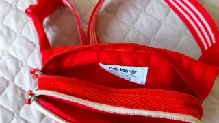 Riñonera Adidas Roja
