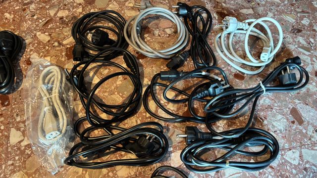 Lotto Cavi Alimentazione PC/Monitor/Elettronica