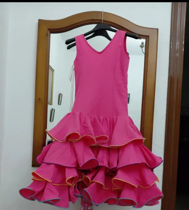 Traje de flamenca niña talla 6