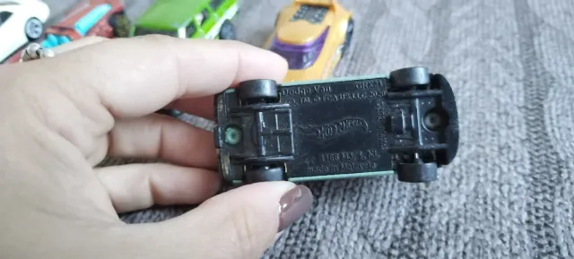 Lote 18 Coches Hot Wheels Varios Modelos