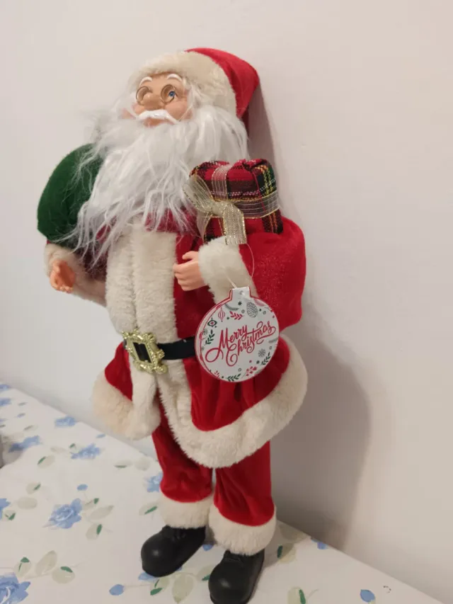 Babbo Natale cm 50 con sacco e regalo