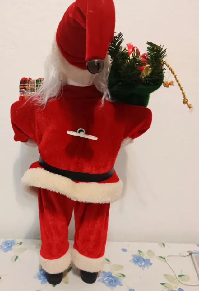 Babbo Natale cm 50 con sacco e regalo