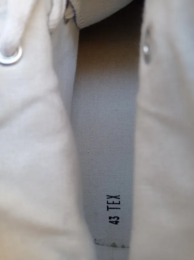 Scarpe da ginnastica alte blu e bianche