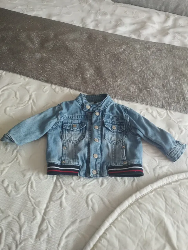 Cazadora vaquera 9/12 meses