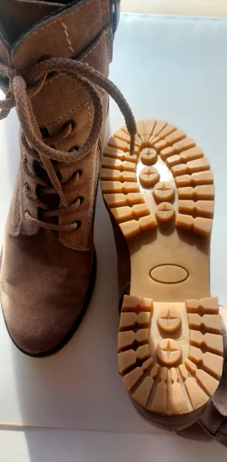 Botín de mujer beige, piel .