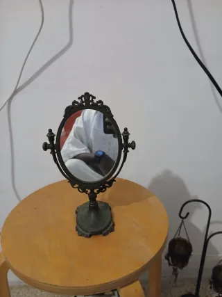 Reloj de sobremesa antiguo