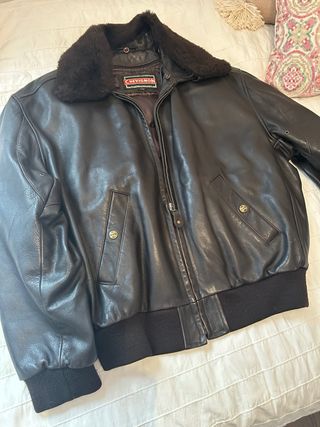 Cazadora de cuero Chevignon marrón